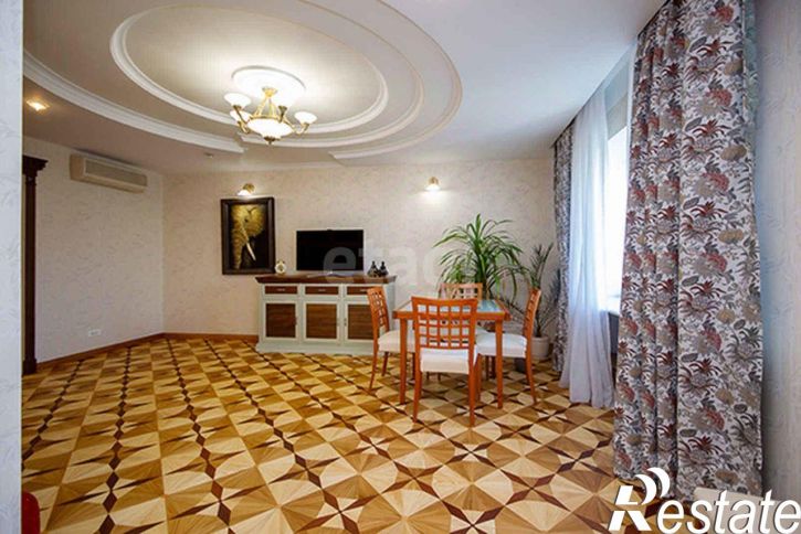 4-комн квартира Народный бульвар, 38А,  д. 38А