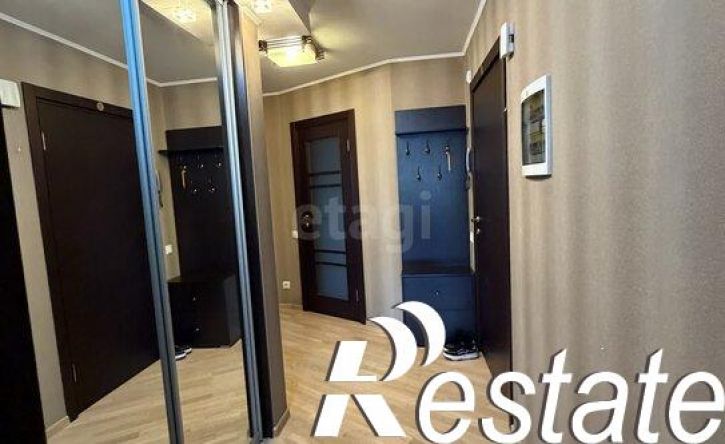2-комн квартира проспект Богдана Хмельницкого, 134А,  д. 134А