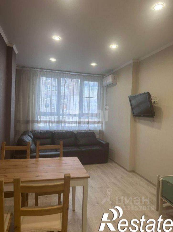 1-комн квартира улица Есенина, 9 к3,  д. 9 к3