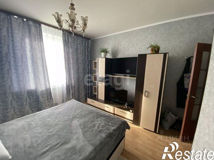 3-комн квартира Большетроицкая улица, 30,  д. 30