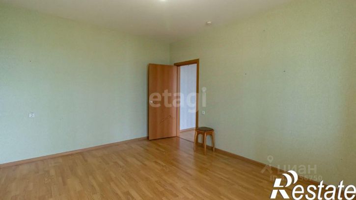 3-комн квартира улица Макаренко, 26,  д. 26