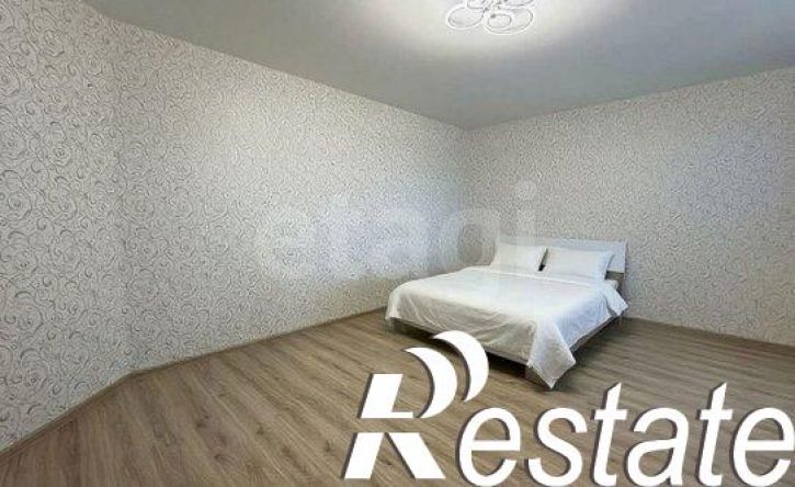 3-комн квартира Архиерейская улица, 5А,  д. 5А