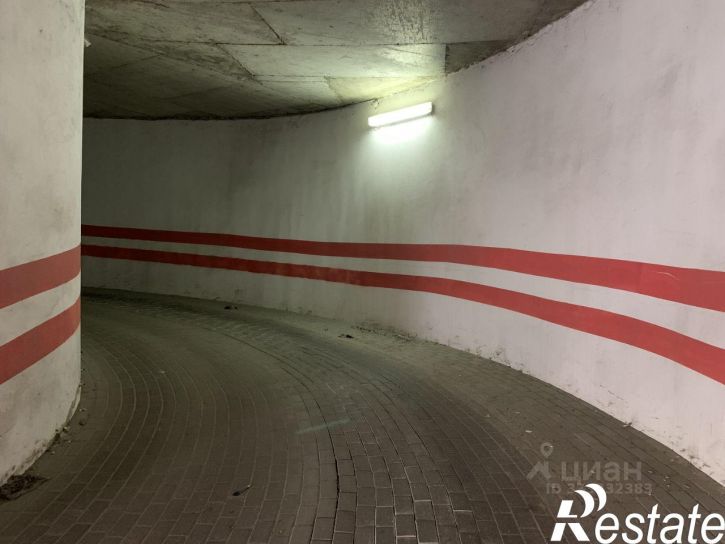 Гараж/парковка улица Щорса, 8А,  д. 8А