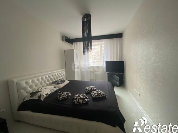 3-комн квартира улица Щорса, 45К,  д. 45К