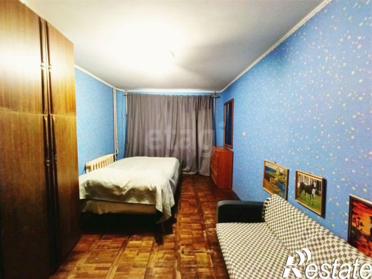 2-комн квартира улица 60 лет Октября, 14,  д. 14