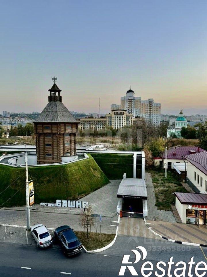 Купить квартиру за 4 800 000 рублей на проспект Славы, 82