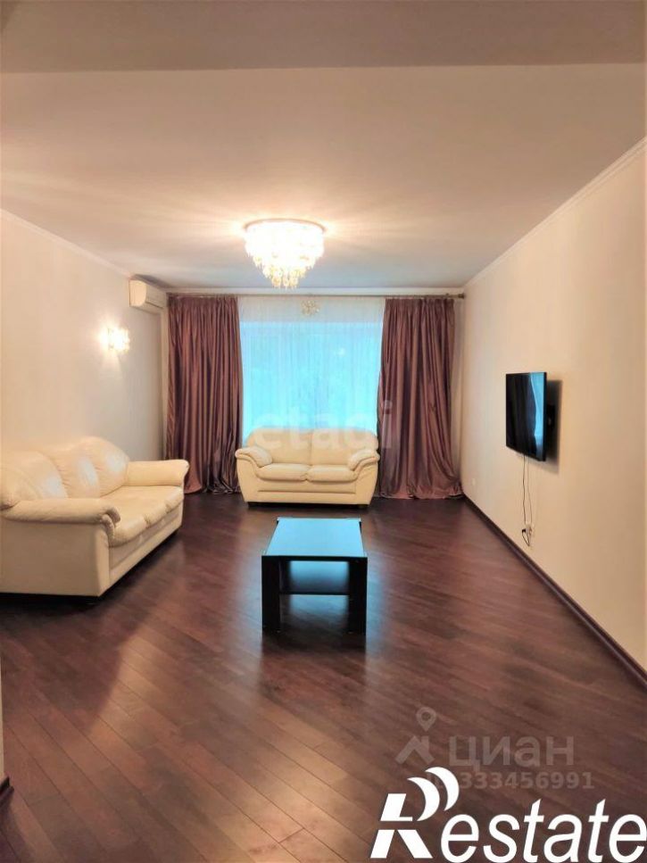 3-комн квартира бульвар Юности, 23,  д. 23