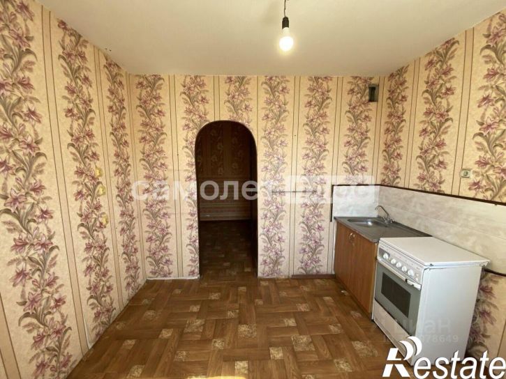 2-комн квартира улица Есенина, 20А,  д. 20А