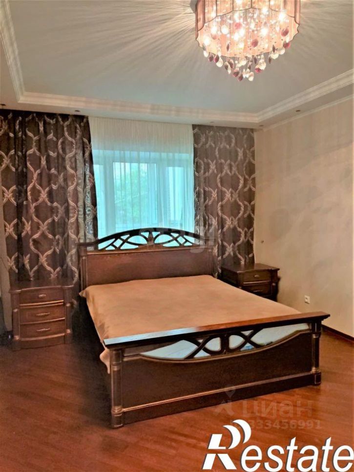 3-комн квартира бульвар Юности, 23,  д. 23