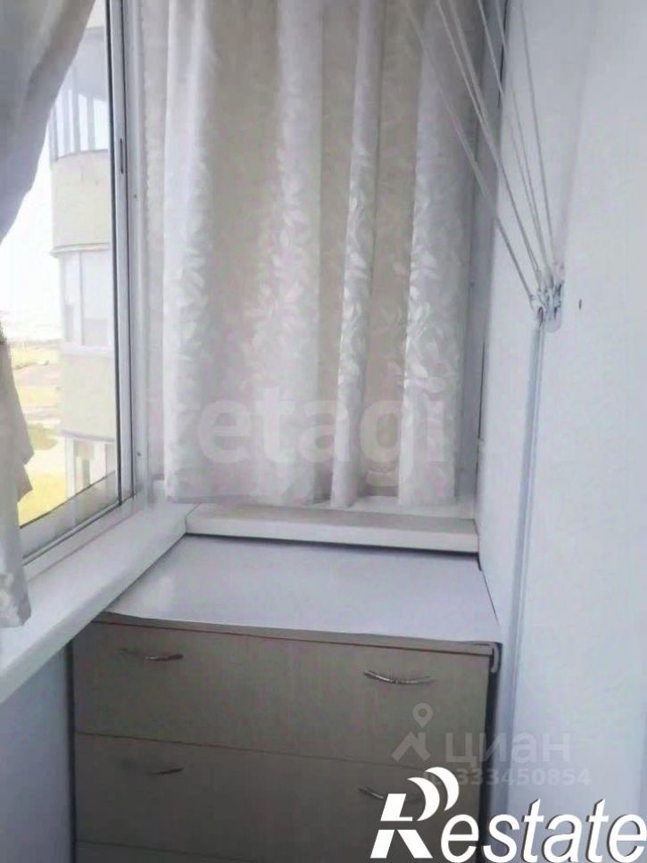 1-комн квартира улица Есенина, 8,  д. 8