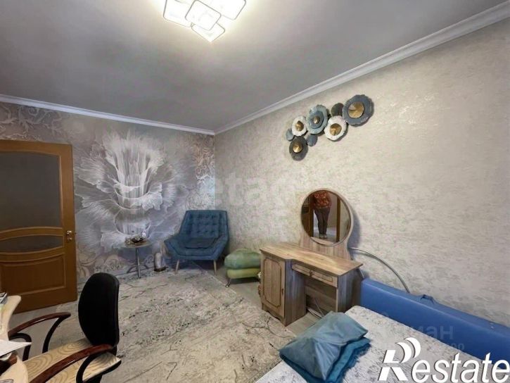 2-комн квартира улица Есенина, 40,  д. 40