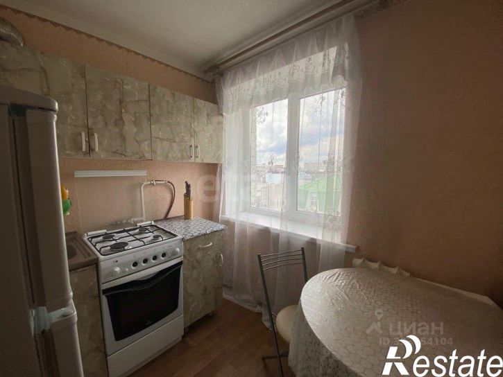 2-комн квартира улица Попова, 42,  д. 42