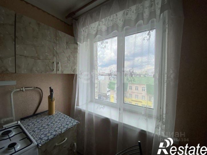 2-комн квартира улица Попова, 42,  д. 42