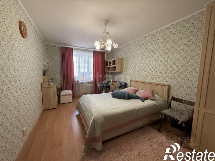 3-комн квартира Народный бульвар, 32,  д. 32
