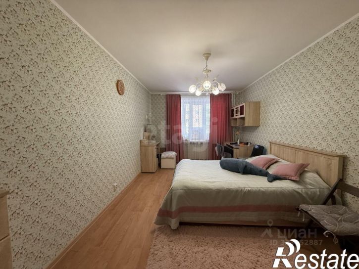 3-комн квартира Народный бульвар, 32,  д. 32