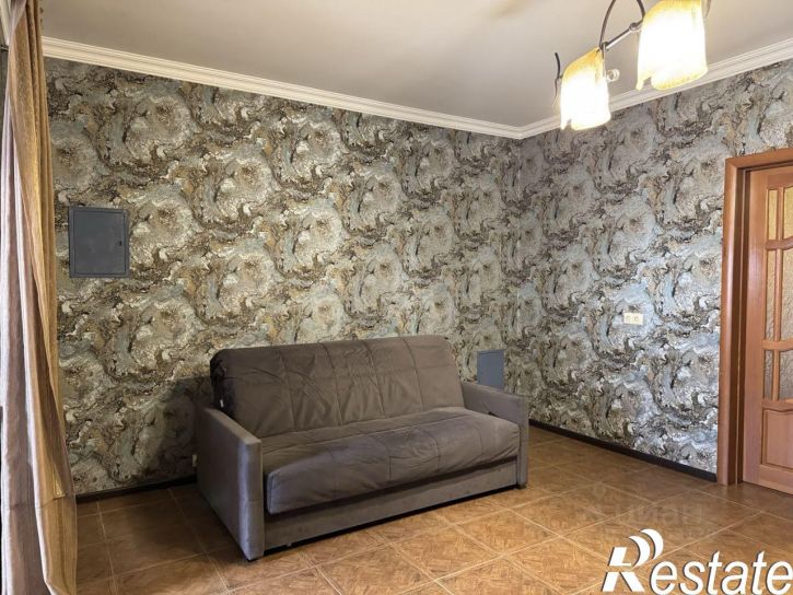 2-комн квартира улица 3 Интернационала, 25,  д. 25