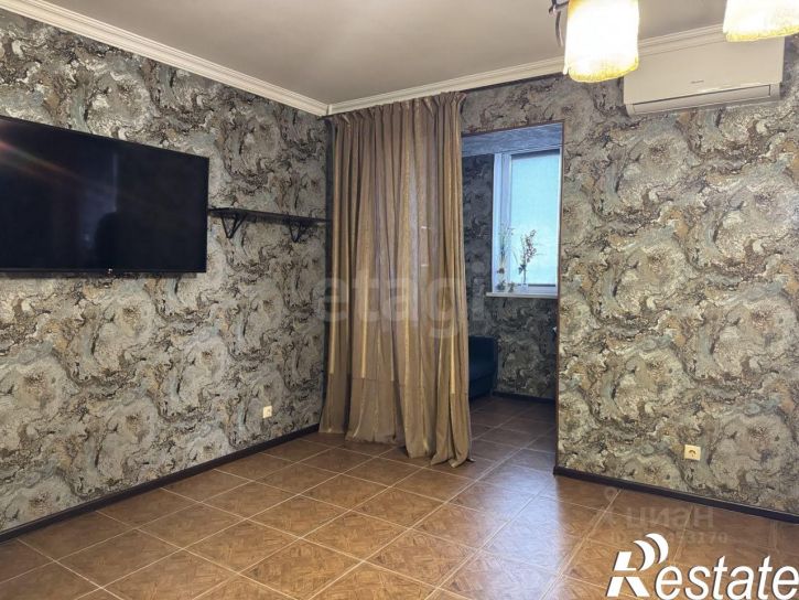2-комн квартира улица 3 Интернационала, 25,  д. 25