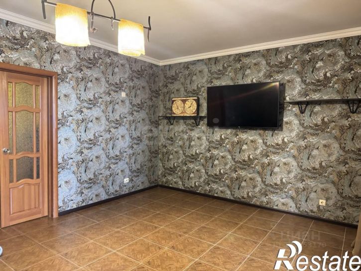 2-комн квартира улица 3 Интернационала, 25,  д. 25