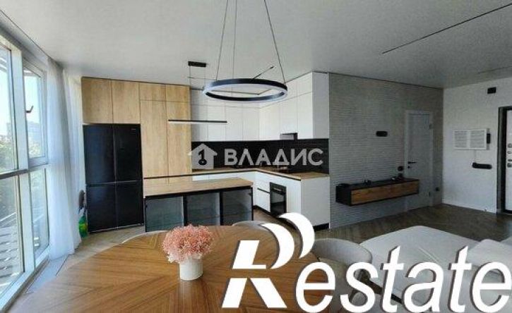 3-комн квартира улица Н.Островского, 27,  д. 27