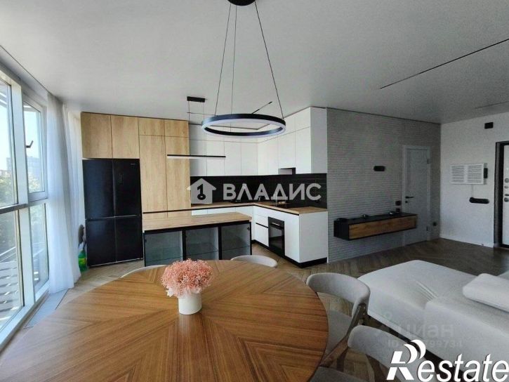 3-комн квартира улица Н.Островского, 27,  д. 27