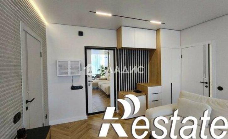 3-комн квартира улица Н.Островского, 27,  д. 27