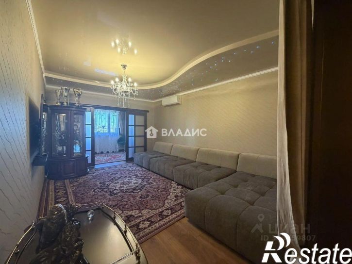 3-комн квартира улица 5 Августа, 31,  д. 31