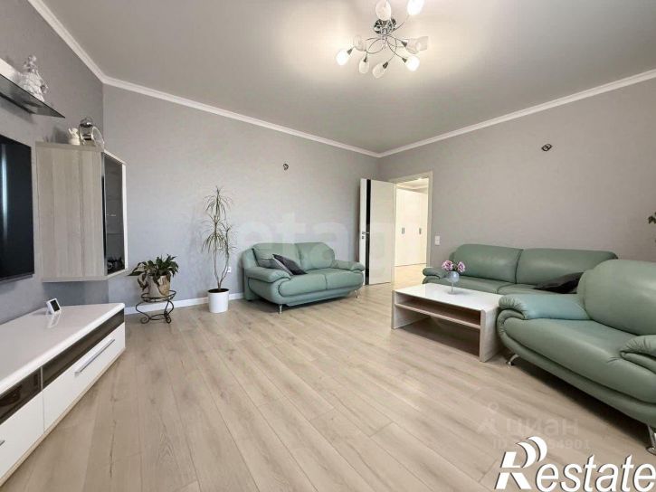 3-комн квартира улица Шумилова, 2,  д. 2