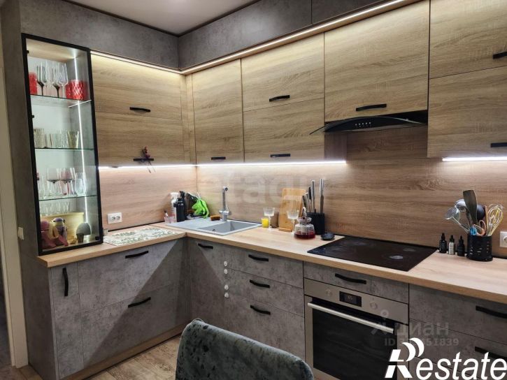 3-комн квартира улица Победы, 49 к2,  д. 49 к2