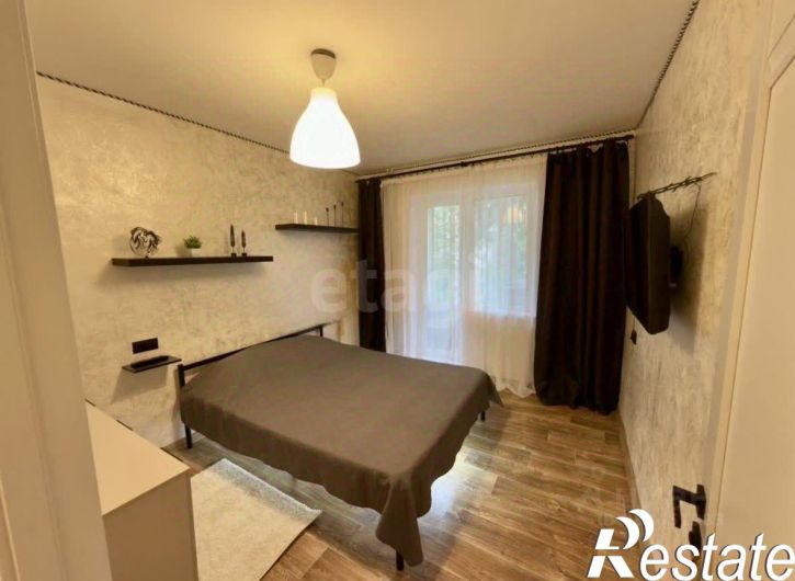 1-комн квартира улица Королёва, 18,  д. 18