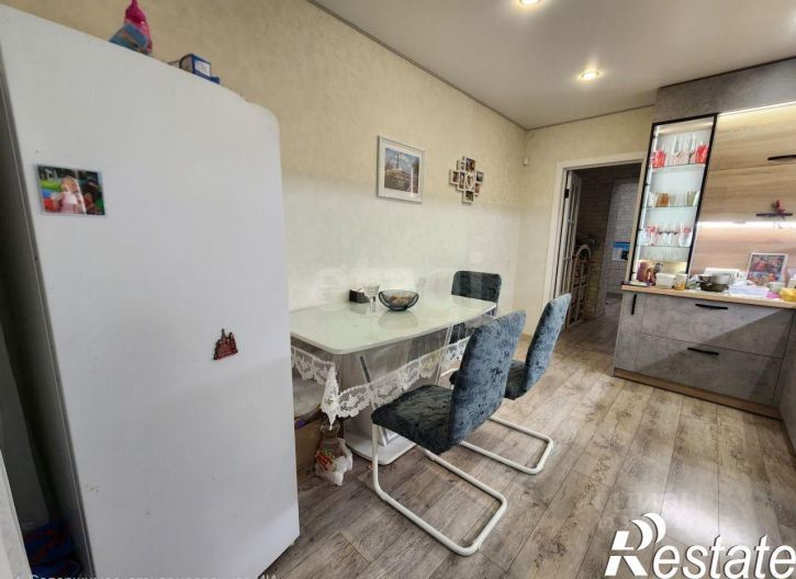3-комн квартира улица Победы, 49 к2,  д. 49 к2