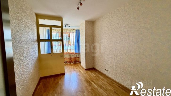 3-комн квартира улица Костюкова, 36В,  д. 36В