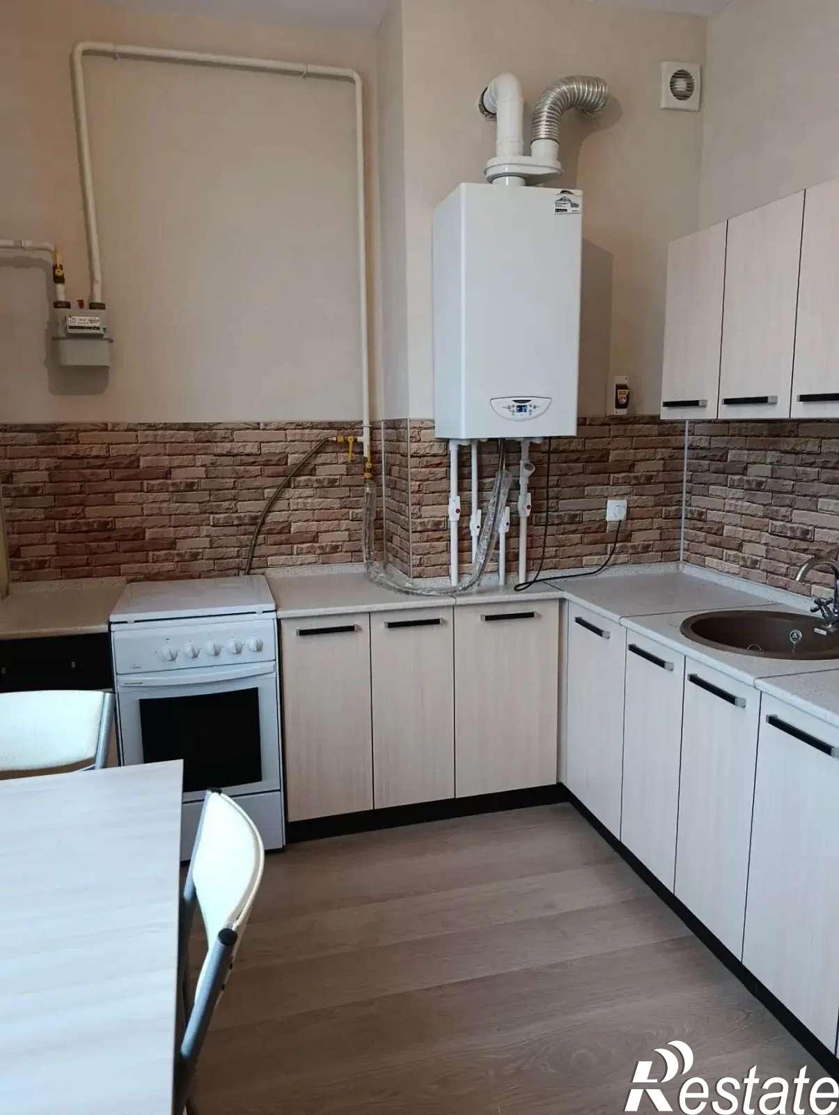 Купить квартиру за 4 950 000 рублей на Большетроицкая улица, 28А