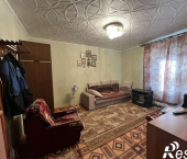 комната 43 кв м 5 Августа улица, 34