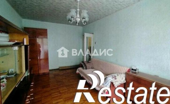 2-комн квартира улица 5 Августа, 40,  д. 40