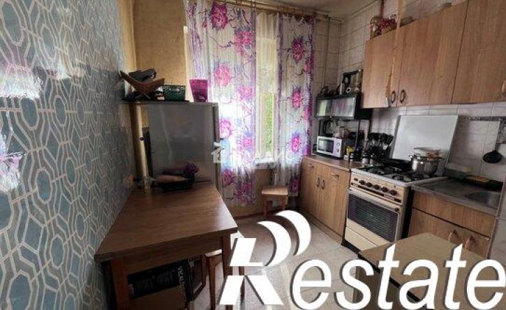 2-комн квартира улица 5 Августа, 40,  д. 40