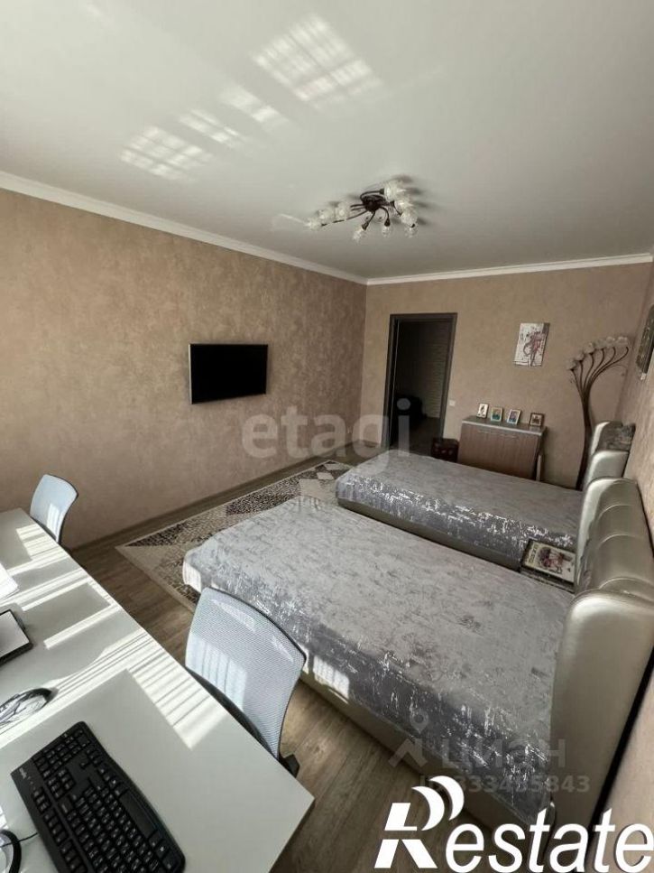 6-комн квартира улица 5 Августа, 31,  д. 31
