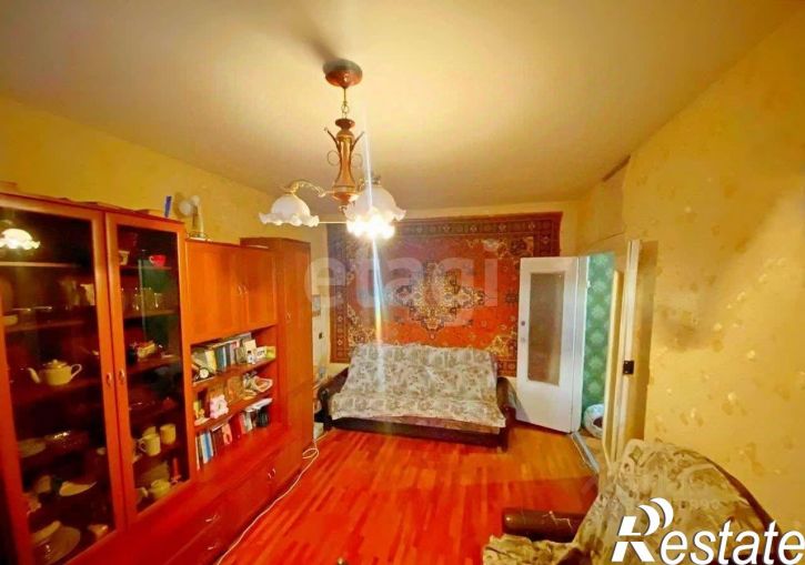 3-комн квартира проспект Ватутина, 15,  д. 15