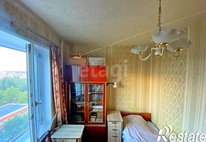 3-комн квартира проспект Ватутина, 15,  д. 15