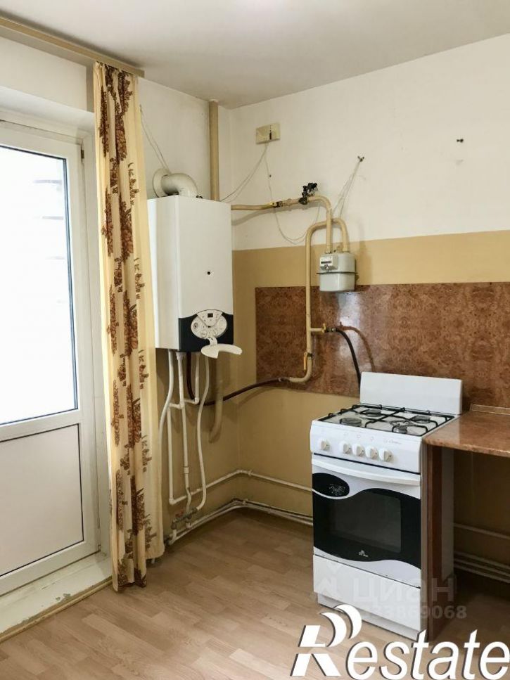 2-комн квартира улица Есенина, 50,  д. 50