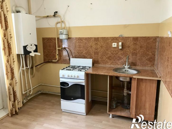 2-комн квартира улица Есенина, 50,  д. 50