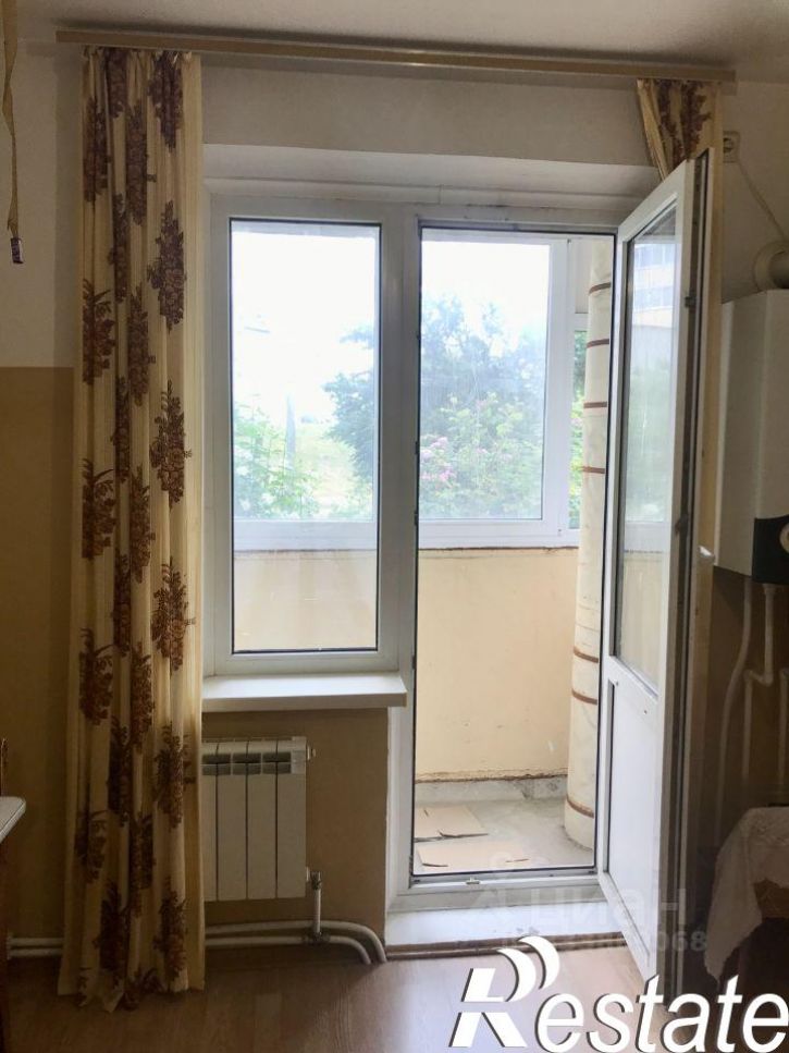 2-комн квартира улица Есенина, 50,  д. 50