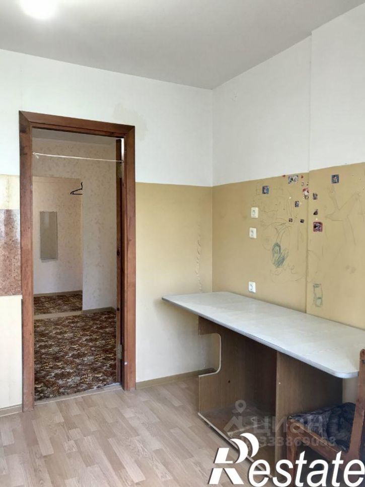 2-комн квартира улица Есенина, 50,  д. 50