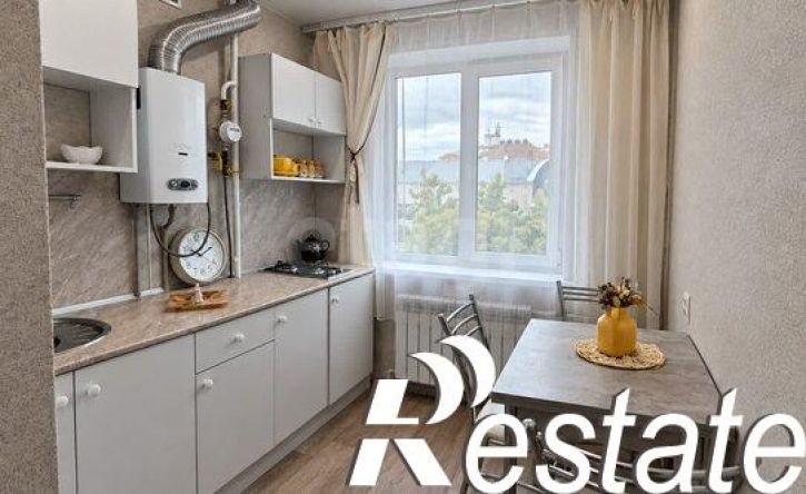 2-комн квартира улица Николая Чумичова, 11,  д. 11