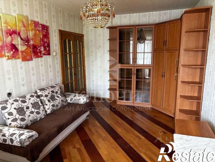 2-комн квартира улица 5 Августа, 44,  д. 44
