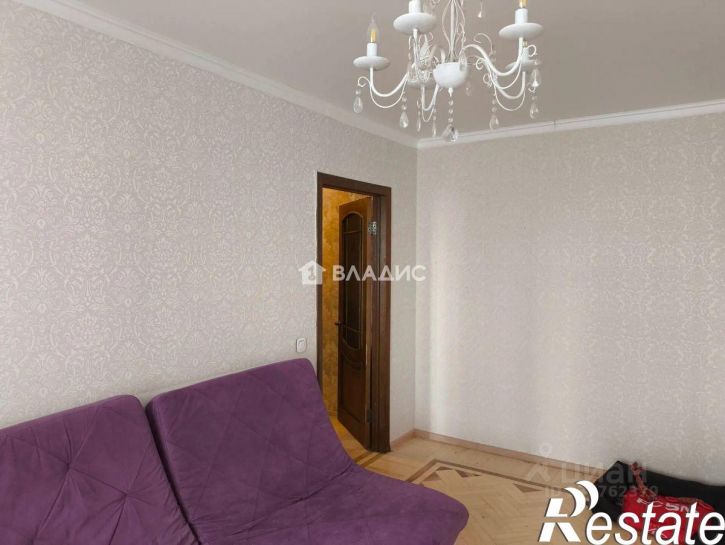 4-комн квартира Октябрьская улица, 63,  д. 63