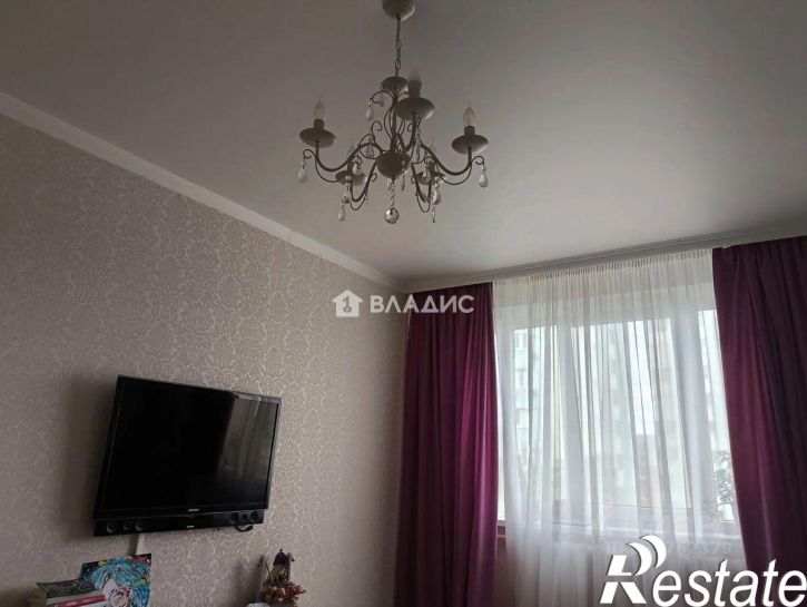 4-комн квартира Октябрьская улица, 63,  д. 63