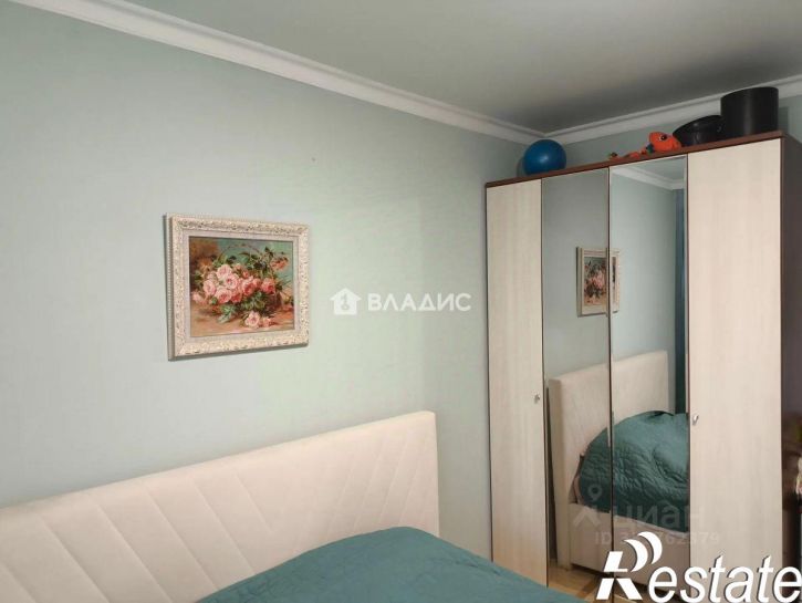 4-комн квартира Октябрьская улица, 63,  д. 63
