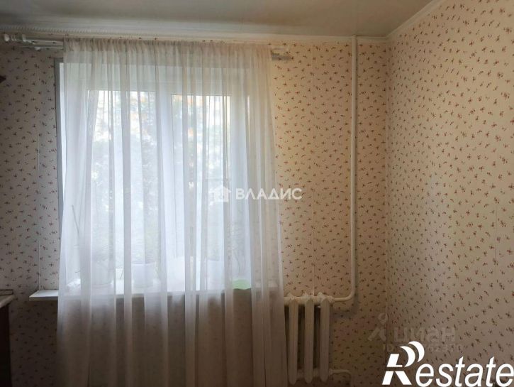 4-комн квартира Октябрьская улица, 63,  д. 63