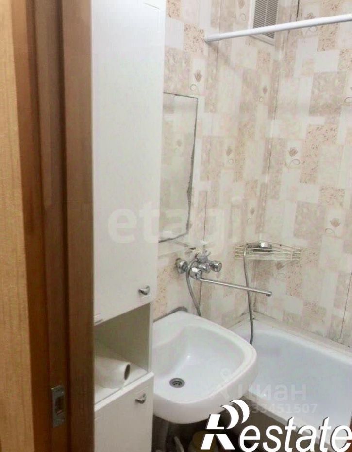2-комн квартира бульвар Строителей, 18,  д. 18