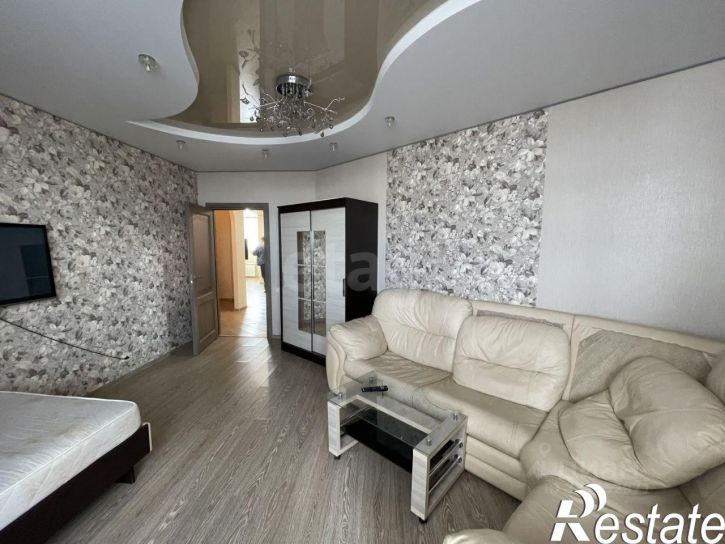 2-комн квартира улица Костюкова, 11В,  д. 11В